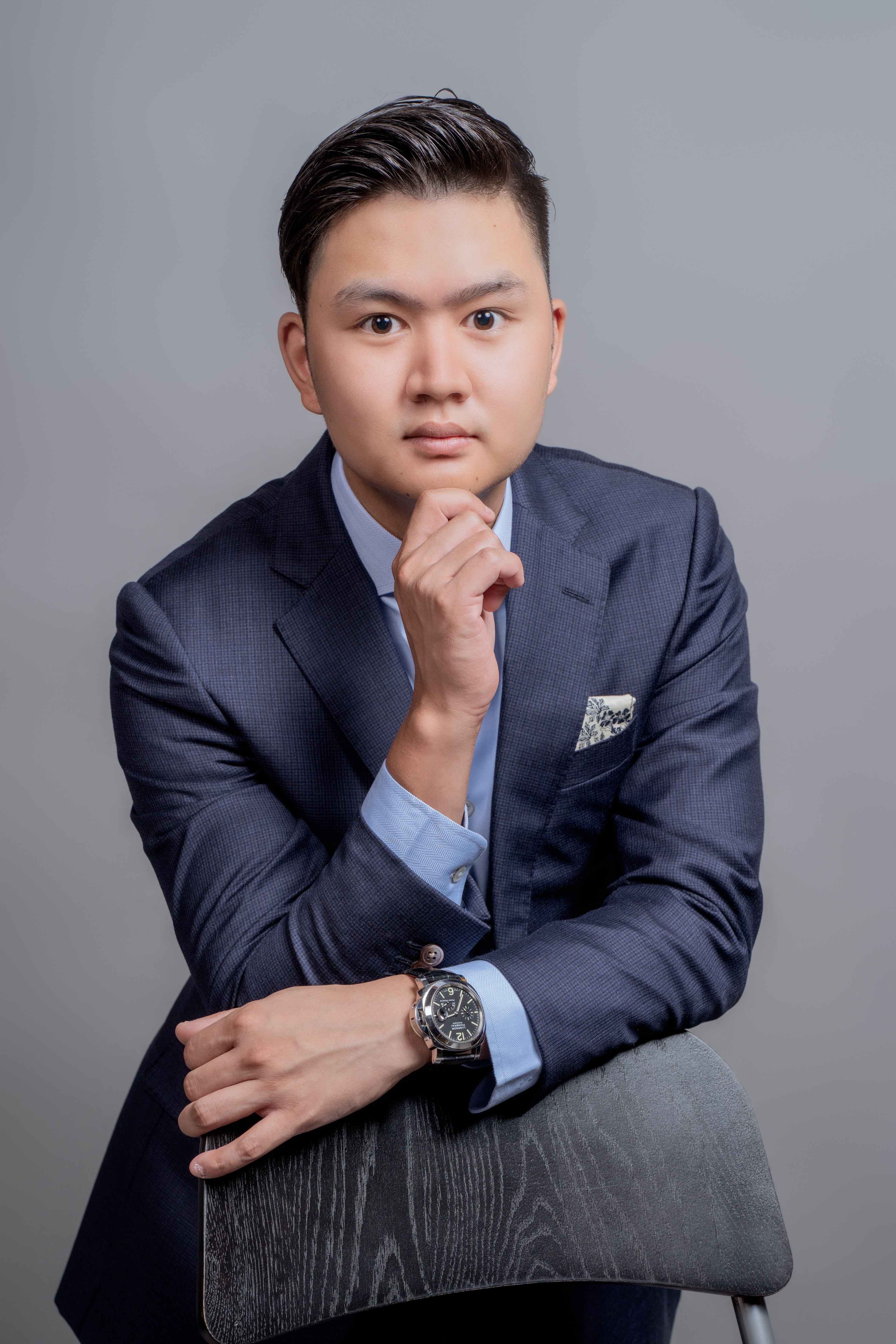 Portrait 9 — Portraiture photography by Loominos Studio